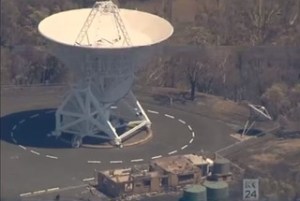 Located down the mountain from SSO, the Mopra Telescope operates at millimetre wavelengths to investigate molecules within star forming regions.